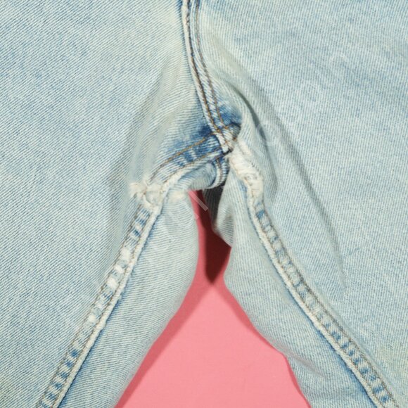 VIntage Levis 550 Jeans Womens 30 Blue Relaxed Fit Tapered Leg 90s Made In USA - Picture 5 of 8